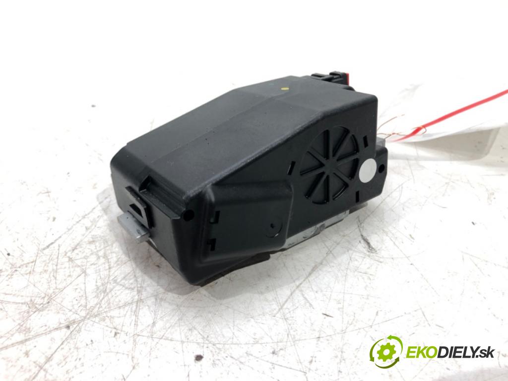 AUDI A5 (8T3) 2007 - 2017    2.0 TDI 140 kW [190 KM] olej napędowy 2013 - 2017  blokáda volantu 8K0905852E (Ostatné)