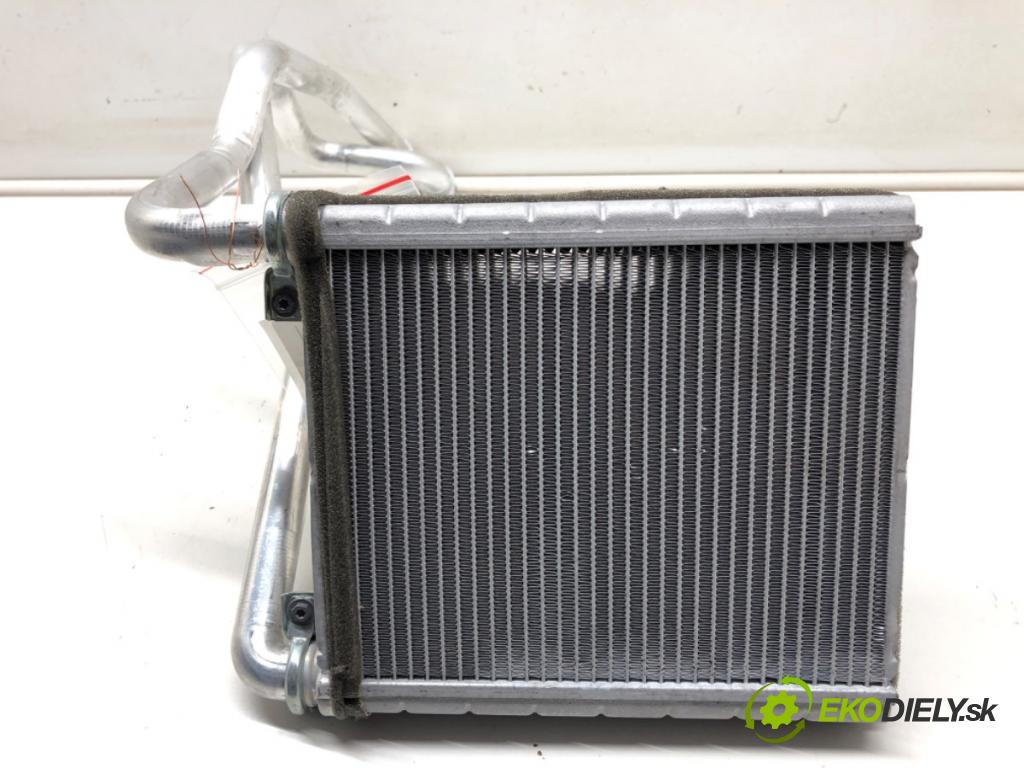 RENAULT CLIO V (B7_) 2019 - 2022    TCe 90 (B7MT) 67 kW [91 KM] benzyna 2020 - 2022  Výhrevné teleso, radiátor kúrenia  (Radiátory kúrenia)