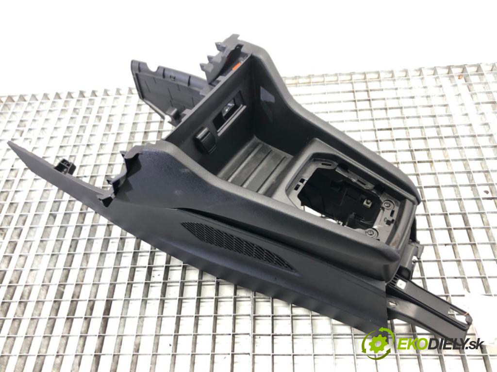 RENAULT CLIO V (B7_) 2019 - 2022    TCe 90 (B7MT) 67 kW [91 KM] benzyna 2020 - 2022  Tunel stredový 682118610R (Stredový tunel / panel)