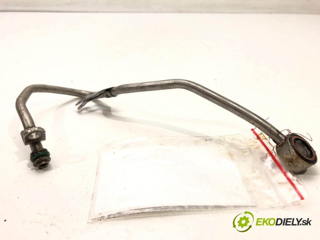 RENAULT CLIO V (B7_) 2019 - 2022    TCe 90 (B7MT) 67 kW [91 KM] benzyna 2020 - 2022  rúrka turba  (Hadice intercoolera)