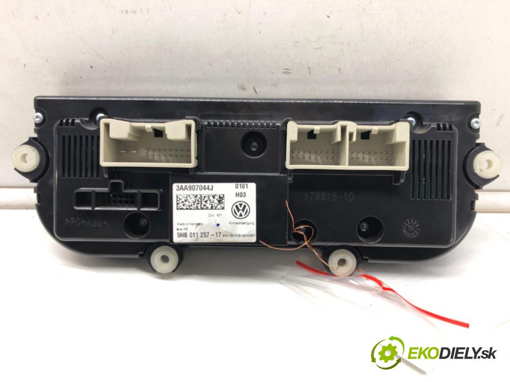 VW CC B7 (358) 2011 - 2016    2.0 TFSI 147 kW [200 KM] benzyna 2011 - 2016  Panel ovládania kúrenia 3AA907044J (Prepínače, spínače, tlačidlá a ovládače kúrenia)