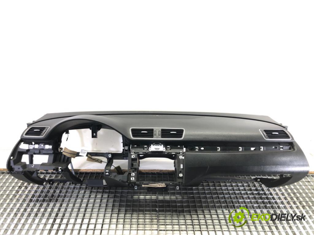 VW CC B7 (358) 2011 - 2016    2.0 TFSI 147 kW [200 KM] benzyna 2011 - 2016  Palubná doska  (Palubné dosky)