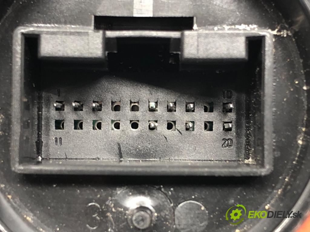 VW CC B7 (358) 2011 - 2016    2.0 TFSI 147 kW [200 KM] benzyna 2011 - 2016  Menič XENON 4G0907397J (Riadiace jednotky xenónu)