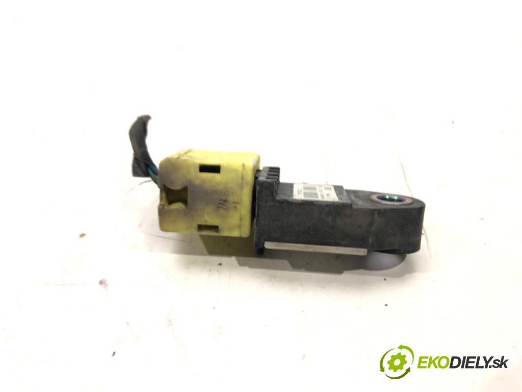 HYUNDAI ELANTRA V sedan (MD, UD) 2010 - 2022    1.6 97 kW [132 KM] benzyna 2011 - 2015  Snímač nárazu 95930-3X100 (Snímače nárazu)