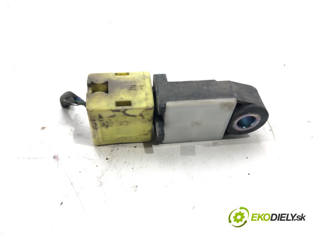 HYUNDAI ELANTRA V sedan (MD, UD) 2010 - 2022    1.6 97 kW [132 KM] benzyna 2011 - 2015  Snímač nárazu 95930-3X100 (Snímače nárazu)