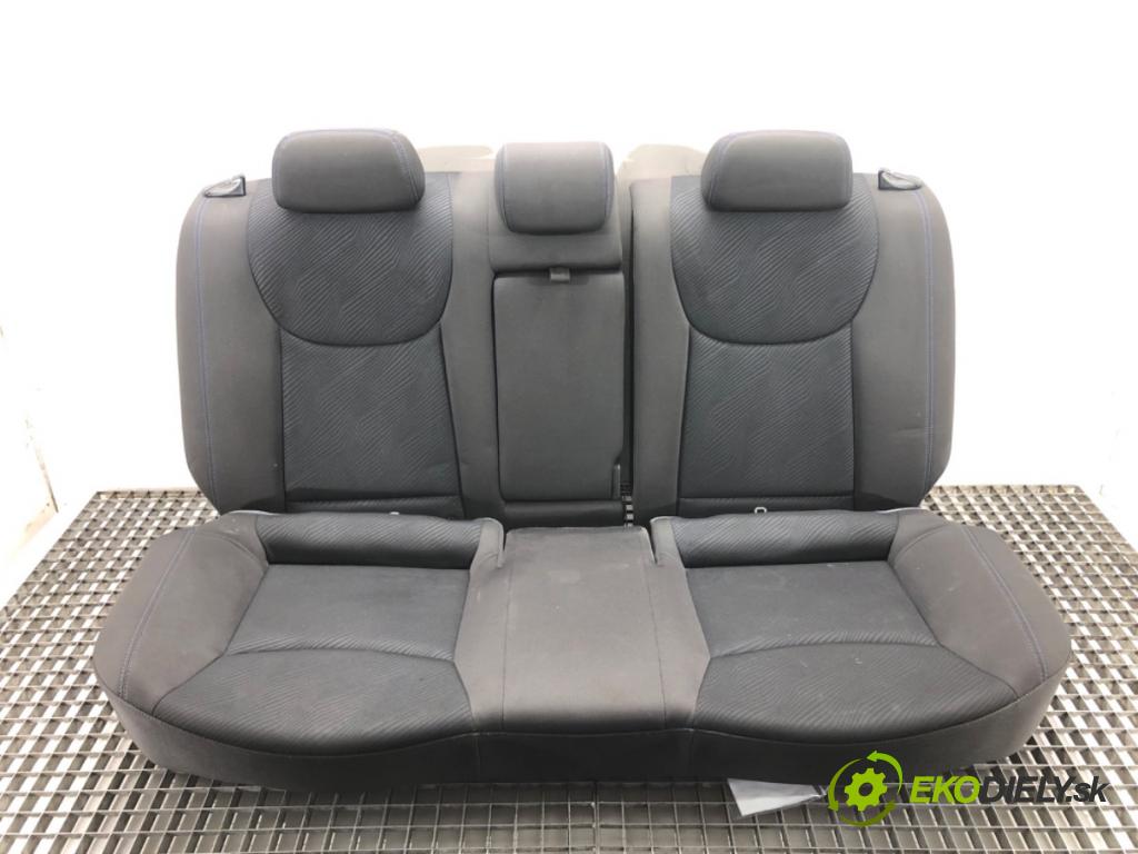 HYUNDAI ELANTRA V sedan (MD, UD) 2010 - 2022    1.6 97 kW [132 KM] benzyna 2011 - 2015  Sedadlo druhý RIADOK: 