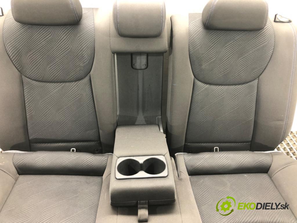 HYUNDAI ELANTRA V sedan (MD, UD) 2010 - 2022    1.6 97 kW [132 KM] benzyna 2011 - 2015  Sedadlo druhý RIADOK: