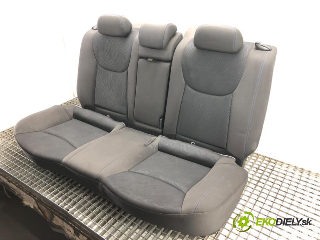 HYUNDAI ELANTRA V sedan (MD, UD) 2010 - 2022    1.6 97 kW [132 KM] benzyna 2011 - 2015  Sedadlo druhý RIADOK: