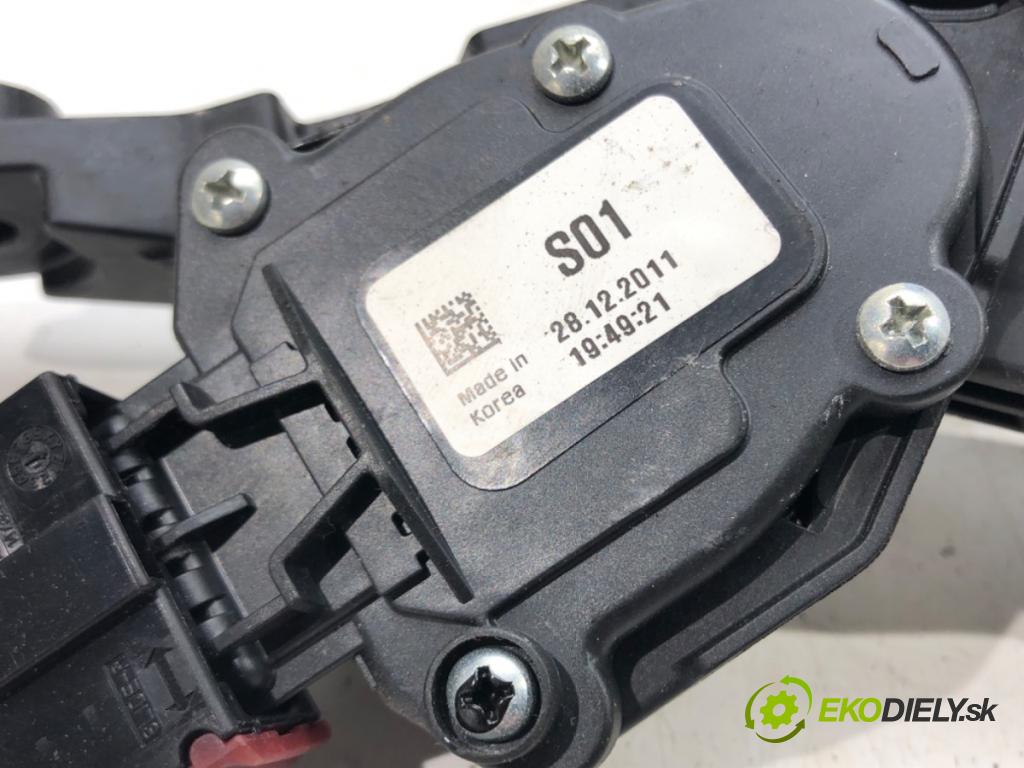 HYUNDAI ELANTRA V sedan (MD, UD) 2010 - 2022    1.6 97 kW [132 KM] benzyna 2011 - 2015  Potenciometer plynového pedálu  (Pedále)