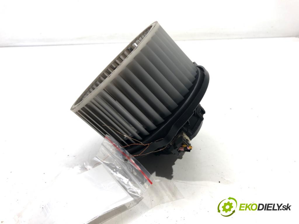 HYUNDAI ELANTRA V sedan (MD, UD) 2010 - 2022    1.6 97 kW [132 KM] benzyna 2011 - 2015  ventilátor kúrenia F00S3B2474