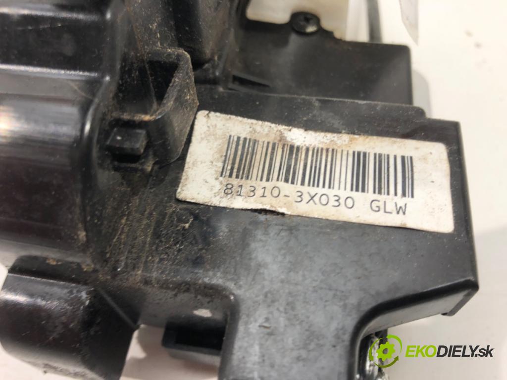 HYUNDAI ELANTRA V sedan 2012 97 kW 1.6 1591 zámok Dvere ľavy predný 81310-3X030