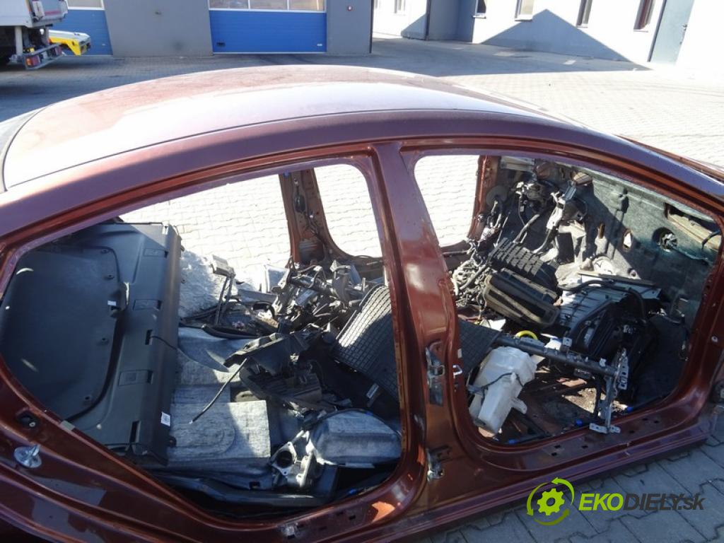 HYUNDAI ELANTRA V sedan (MD, UD) 2010 - 2022    1.6 97 kW [132 KM] benzyna 2011 - 2015  ČTVRŤÁK blatník zadní část pravý střecha POŠTY: prahy