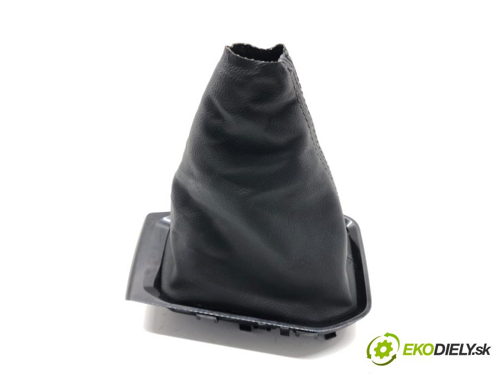 RENAULT CLIO V liftback 2021 67 kW TCe 90 (B7MT) 999 Rámček 911959200000