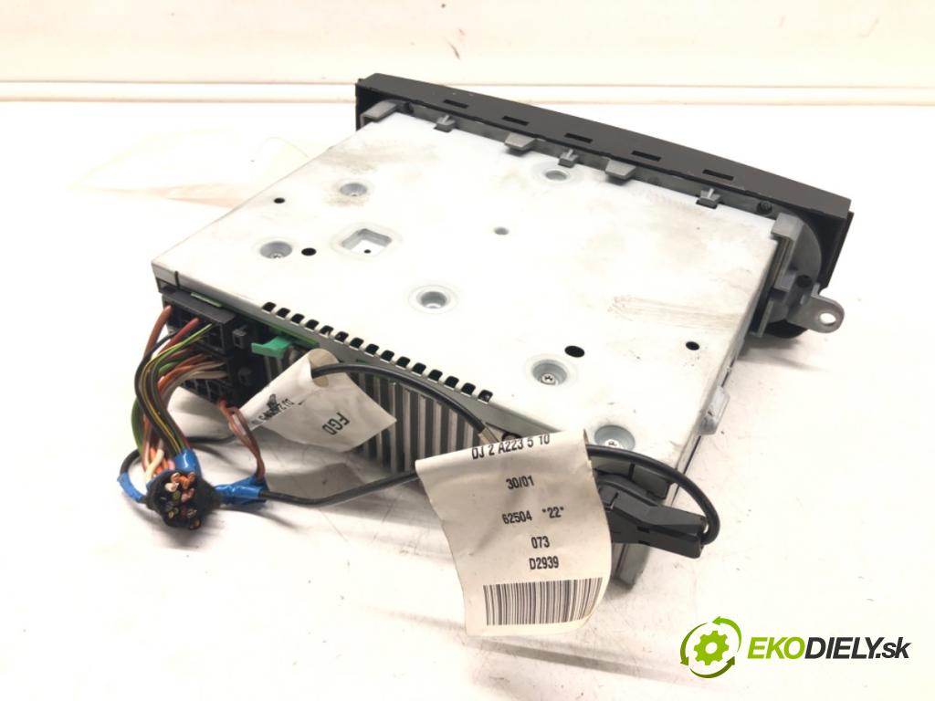 MERCEDES-BENZ KLASA C (W203) 2000 - 2007    C 200 CDI (203.004) 85 kW [116 KM] olej napędowy 2  RADIO A2038201786 (Audio zariadenia)