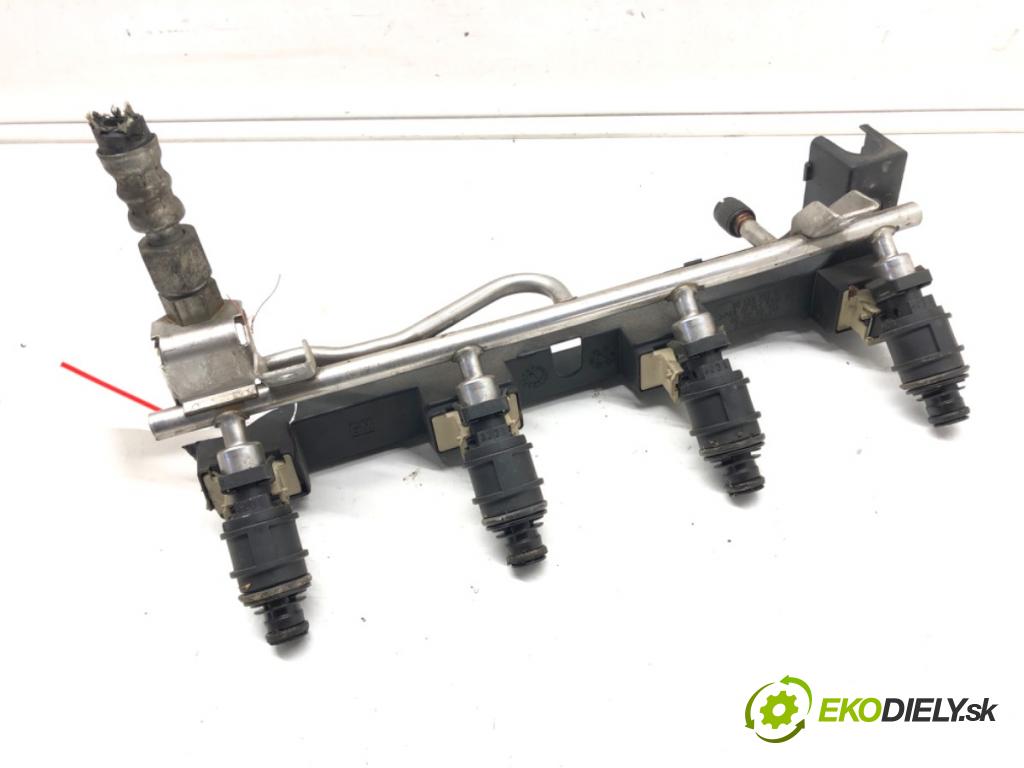 OPEL ASTRA G liftback (T98) 1998 - 2009    1.8 16V (F08, F48) 85 kW [116 KM] benzyna 1998 - 2  Lišta vstrekovacia 90559702A (Vstrekovacie lišty)