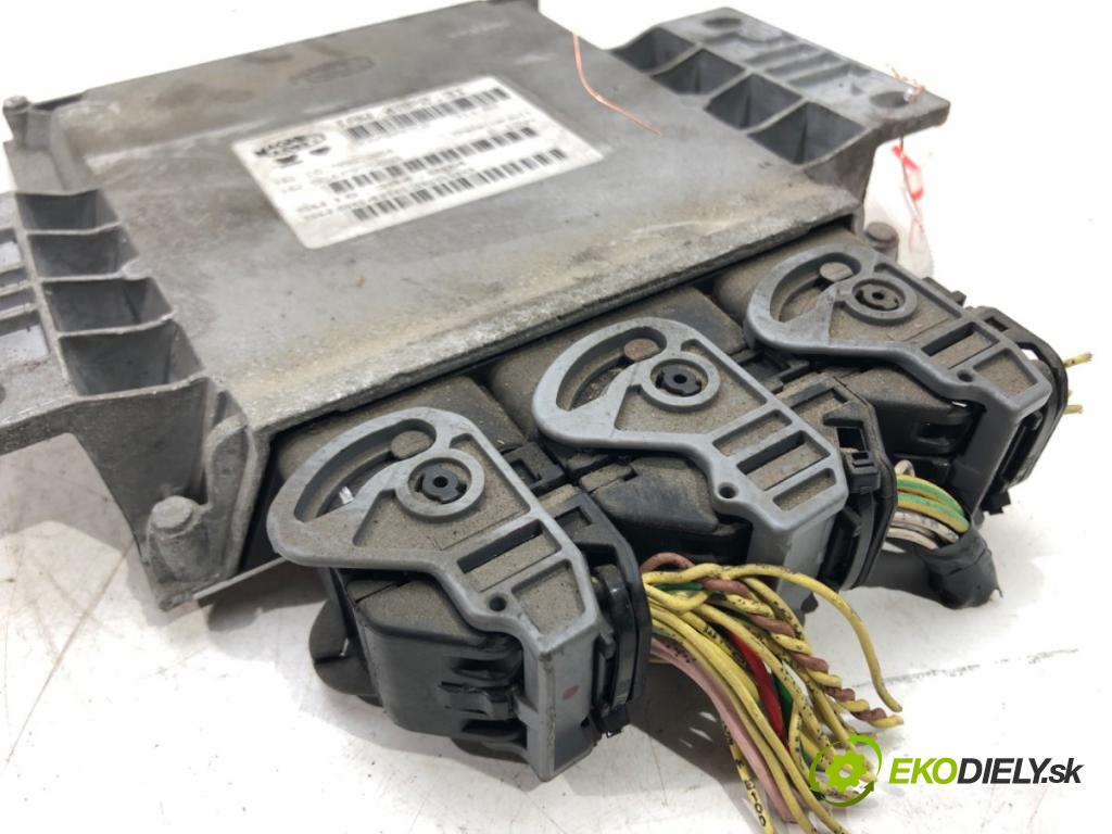 CITROEN C5 I (DC_) 2001 - 2005    2.0 16V (DCRFNC, DCRFNF) 100 kW [136 KM] benzyna 2  riadiaca jednotka Motor 9648636580 (Riadiace jednotky)