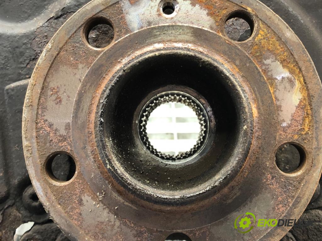 SKODA RAPID (NH3, NK3, NK6) 2012 - 2022    1.6 TDI 66 kW [90 KM] olej napędowy 2013 - 2015  náboj pravy predný