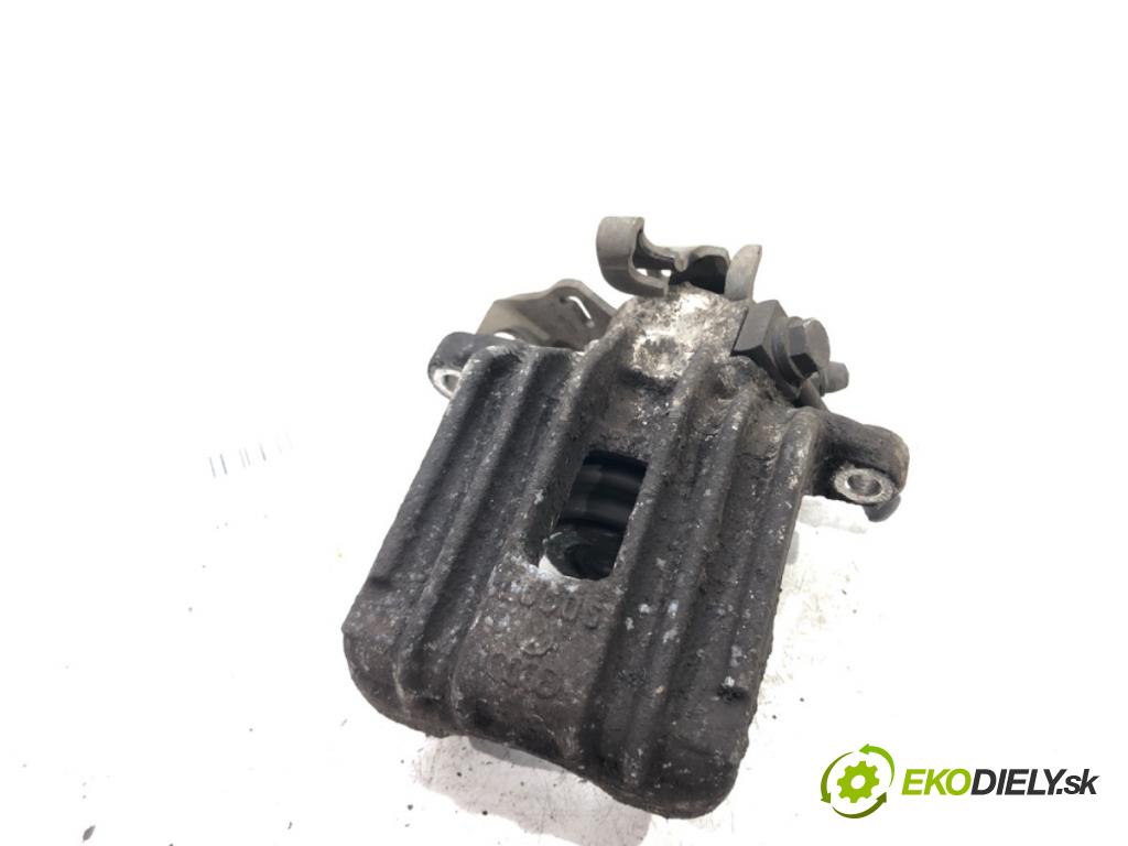 SKODA RAPID (NH3, NK3, NK6) 2012 - 2022    1.6 TDI 66 kW [90 KM] olej napędowy 2013 - 2015  Brzdič strmeň pravy zad 