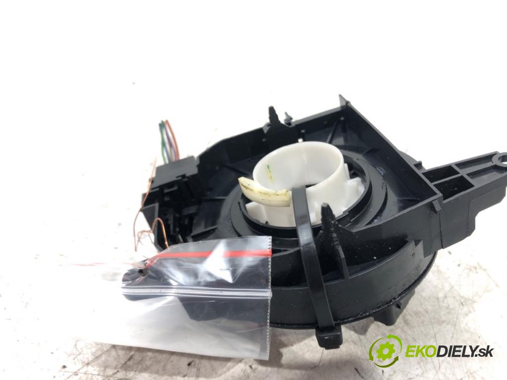 SKODA RAPID (NH3, NK3, NK6) 2012 - 2022    1.6 TDI 66 kW [90 KM] olej napędowy 2013 - 2015  Krúžok, slimák airbag  (Airbagy)