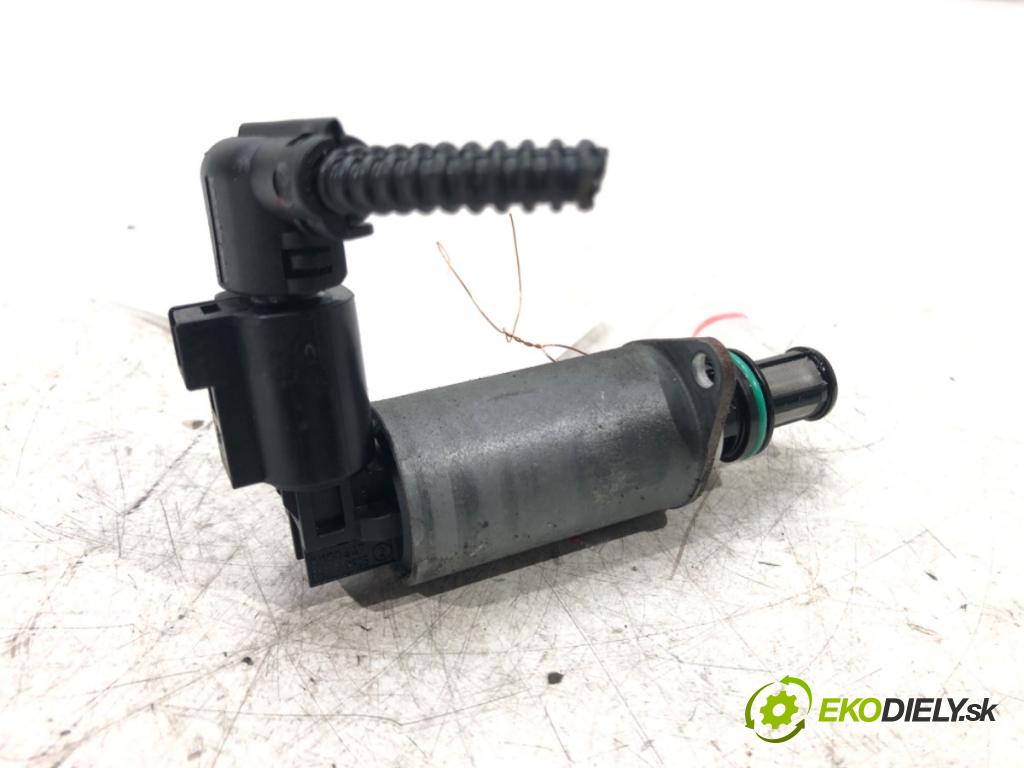 SKODA RAPID (NH3, NK3, NK6) 2012 - 2022    1.6 TDI 66 kW [90 KM] olej napędowy 2013 - 2015  Regulátor tlaku paliva  (Ostatné)