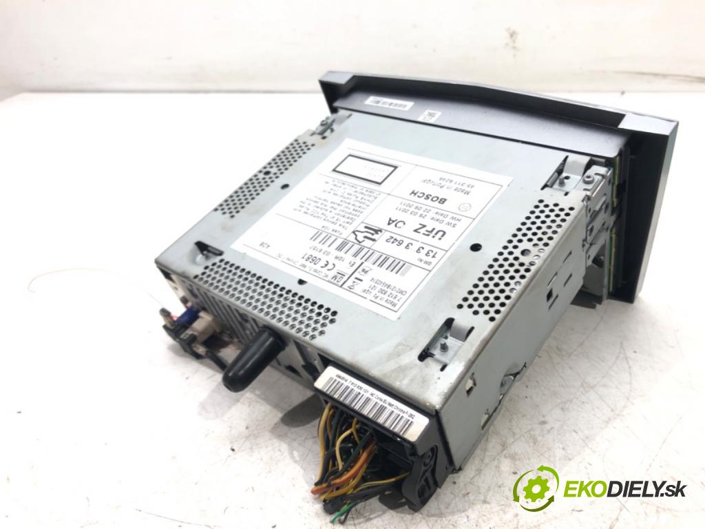 OPEL CORSA D (S07) 2006 - 2014    1.3 CDTI (L08, L68) 70 kW [95 KM] olej napędowy 20  RADIO 13373642 (Audio zariadenia)