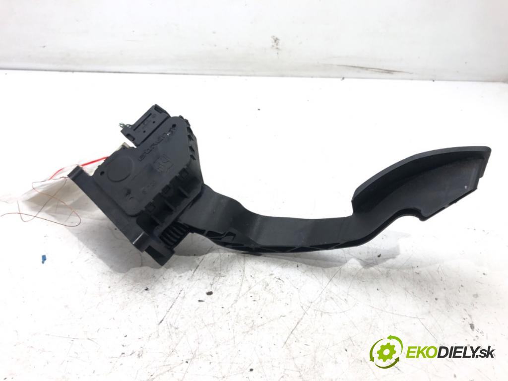 OPEL CORSA D (S07) 2006 - 2014    1.3 CDTI (L08, L68) 70 kW [95 KM] olej napędowy 20  Potenciometer plynového pedálu  (Pedále)