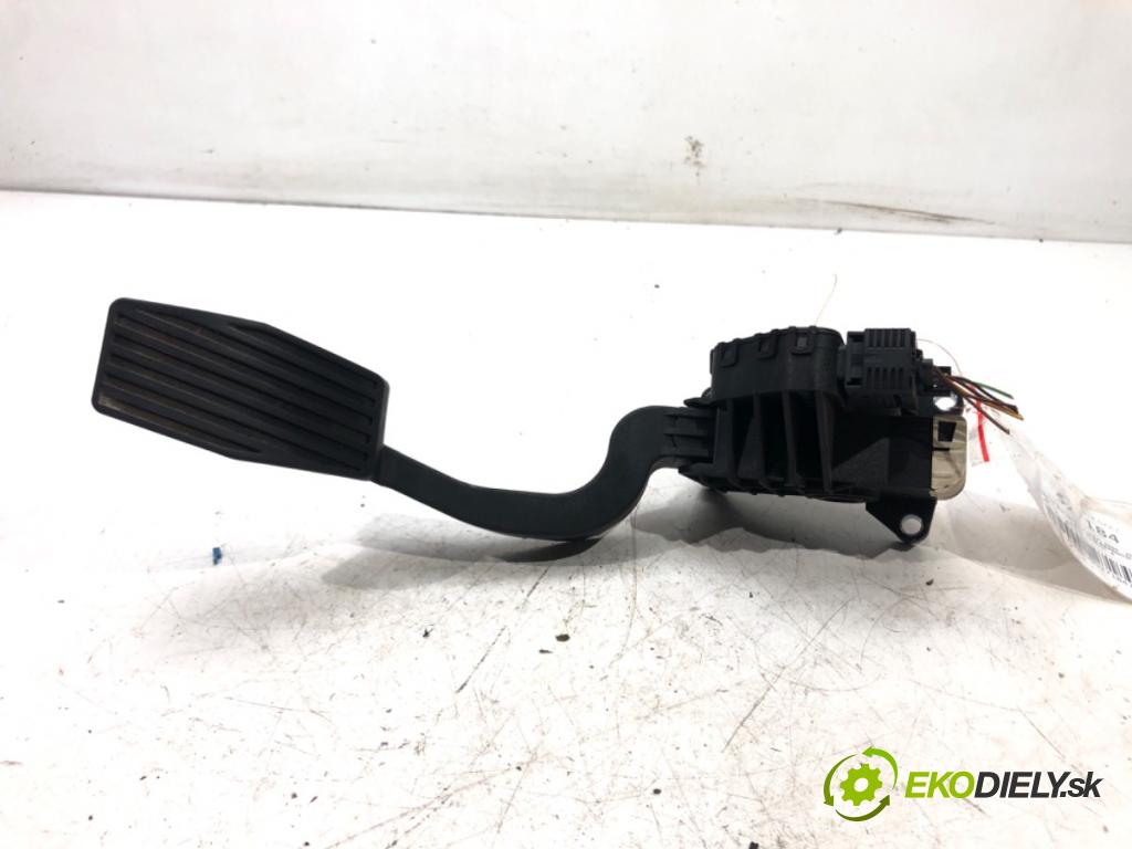 OPEL CORSA D (S07) 2006 - 2014    1.3 CDTI (L08, L68) 70 kW [95 KM] olej napędowy 20  Potenciometer plynového pedálu  (Pedále)