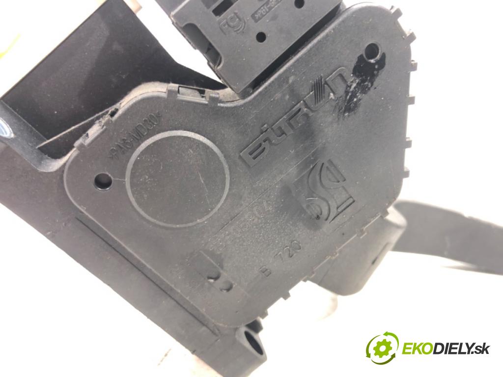 OPEL CORSA D (S07) 2006 - 2014    1.3 CDTI (L08, L68) 70 kW [95 KM] olej napędowy 20  Potenciometer plynového pedálu  (Pedále)