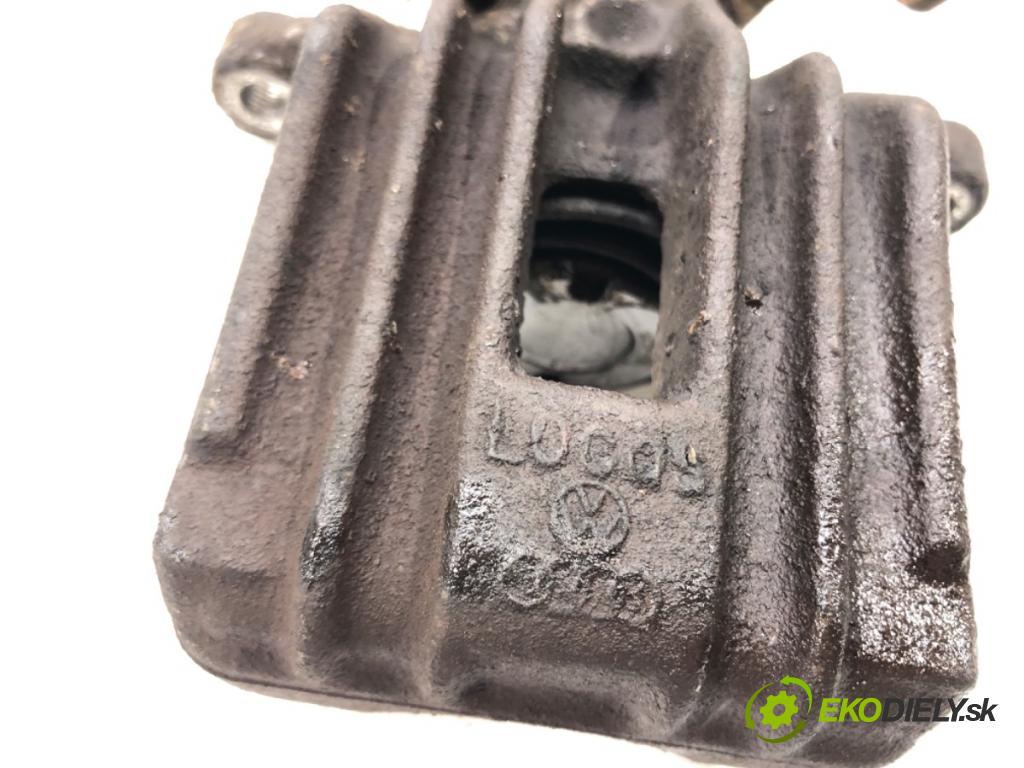 AUDI A4 B6 (8E2) 2000 - 2005    2.0 96 kW [130 KM] benzyna 2000 - 2004  Brzdič strmeň ľavy zad