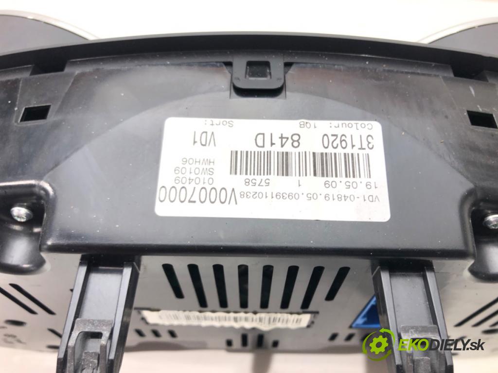 SKODA SUPERB II (3T4) 2008 - 2015    2.0 TDI 125 kW [170 KM] olej napędowy 2008 - 2015  Prístrojovka 3T1920841D (Prístrojové dosky, displeje)