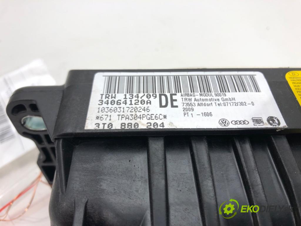 SKODA SUPERB II (3T4) 2008 - 2015    2.0 TDI 125 kW [170 KM] olej napędowy 2008 - 2015  AirBag spolujazdca 3T0880204 (Airbagy)