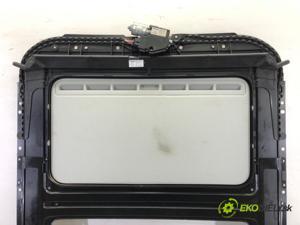 AUDI A4 B8 (8K2) 2007 - 2015    2.0 TFSI quattro 165 kW [224 KM] benzyna 2013 - 20  střešní okno 8K5877255 8K0959591B (Okna karoserie)