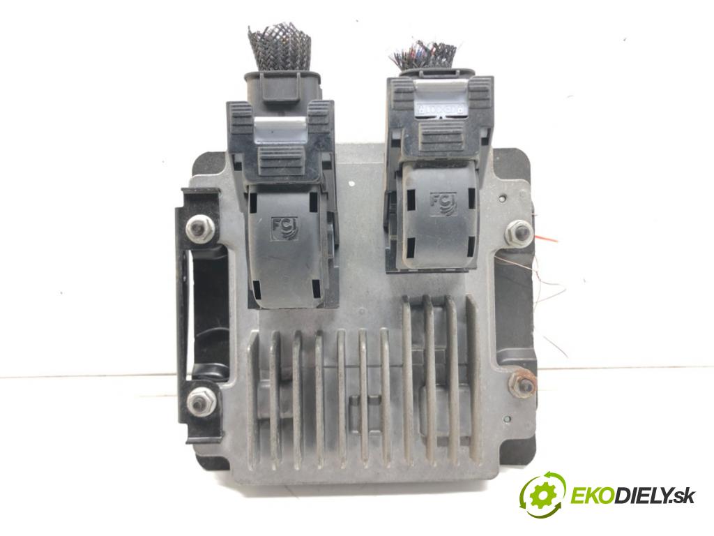 OPEL ASTRA J (P10) 2009 - 2015    1.6 Turbo (68) 132 kW [180 KM] benzyna 2009 - 2015  riadiaca jednotka Motor 12636386 (Riadiace jednotky)