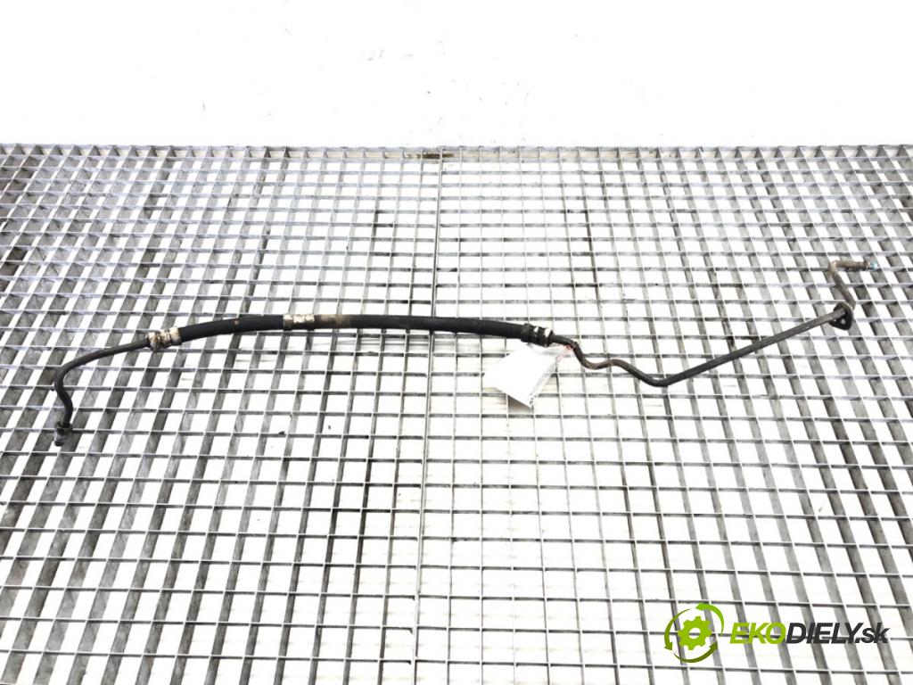 VOLVO V50 (545) 2003 - 2012    2.0 D 100 kW [136 KM] olej napędowy 2004 - 2010  hadica servočerpadlo  (Rúrky, hadice servočerpadla)