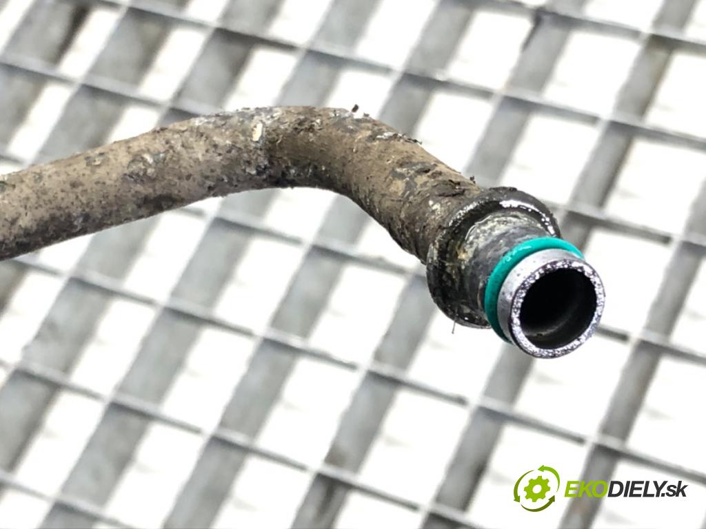 VOLVO V50 (545) 2003 - 2012    2.0 D 100 kW [136 KM] olej napędowy 2004 - 2010  hadica servočerpadlo  (Rúrky, hadice servočerpadla)