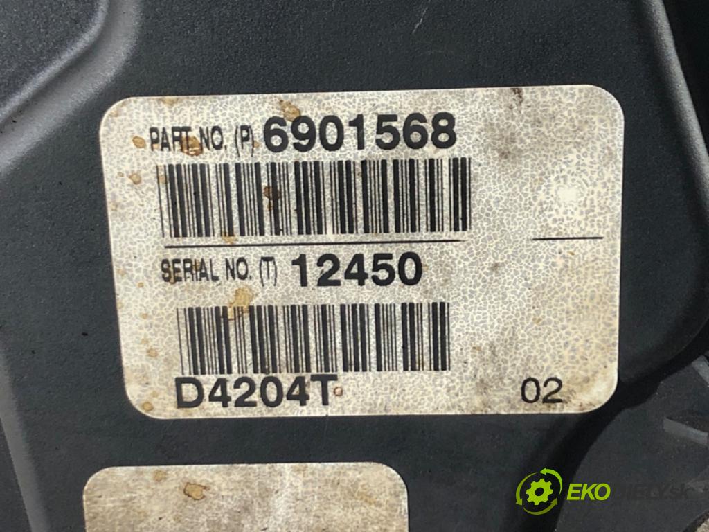 VOLVO V50 (545) 2003 - 2012    2.0 D 100 kW [136 KM] olej napędowy 2004 - 2010  motor D4204T (Motory (kompletní))