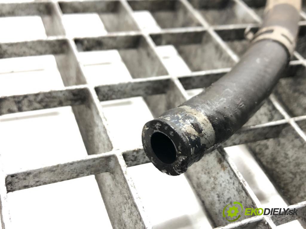 VOLVO V50 (545) 2003 - 2012    2.0 D 100 kW [136 KM] olej napędowy 2004 - 2010  hadica servočerpadlo  (Rúrky, hadice servočerpadla)