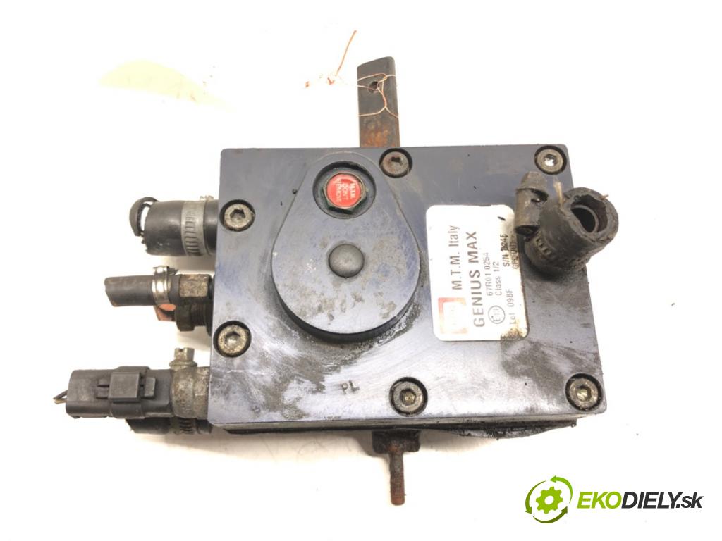 --- ---    ---  Reduktor do plynového pedálu LPG BRC GENIUS MAX (LPG)