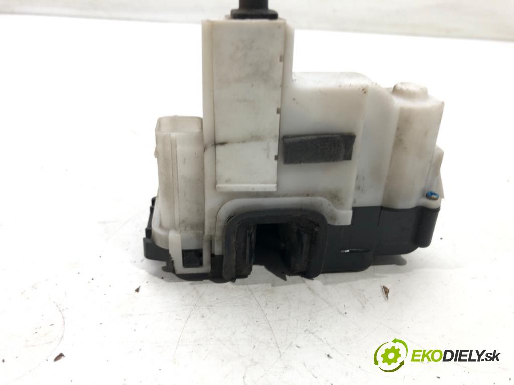 FIAT PANDA (169_) 2003 - 2022    1.1 (169.AXA1A) 40 kW [54 KM] benzyna 2003 - 2022  zámok dveře levý přední část 46803511