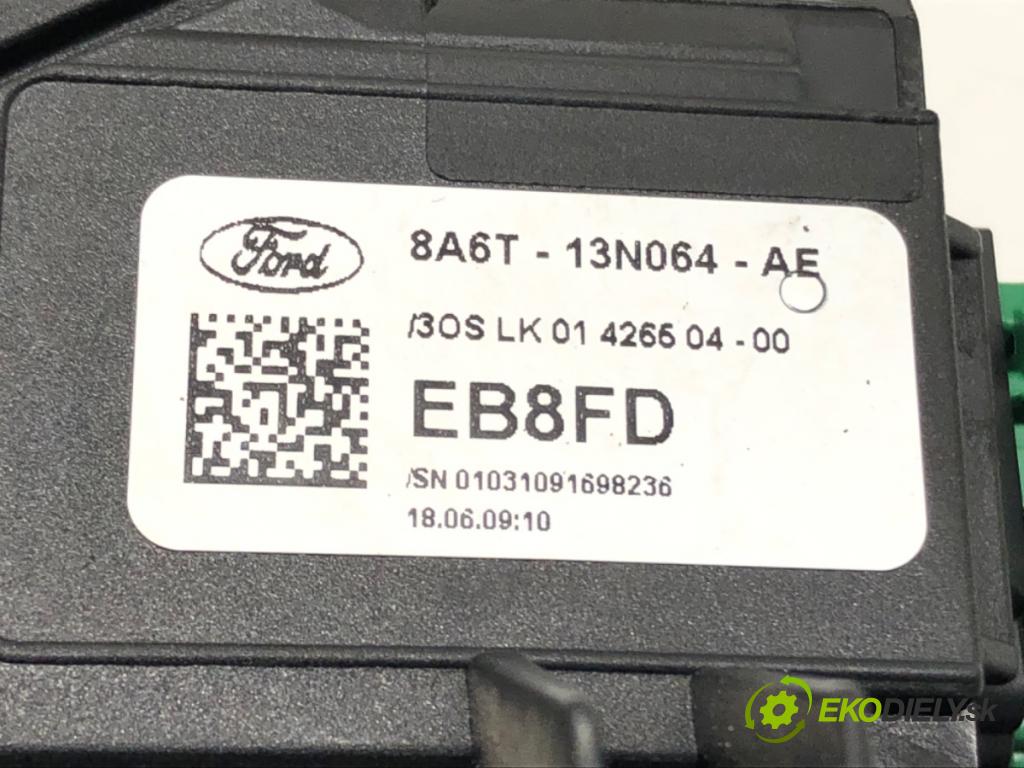 FORD FIESTA VI (CB1, CCN) 2008 - 2022    1.25 60 kW [82 KM] benzyna 2008 - 2017  Prepínač kombinovaný 8A6T-13N064-AE (Prepínače, spínače, tlačidlá a ovládače kúrenia)