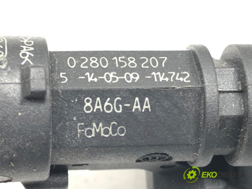 FORD FIESTA VI (CB1, CCN) 2008 - 2022    1.25 60 kW [82 KM] benzyna 2008 - 2017  Lišta vstrekovacia 8A6G-AA 8A6G-9H487-AA (Vstrekovacie lišty)