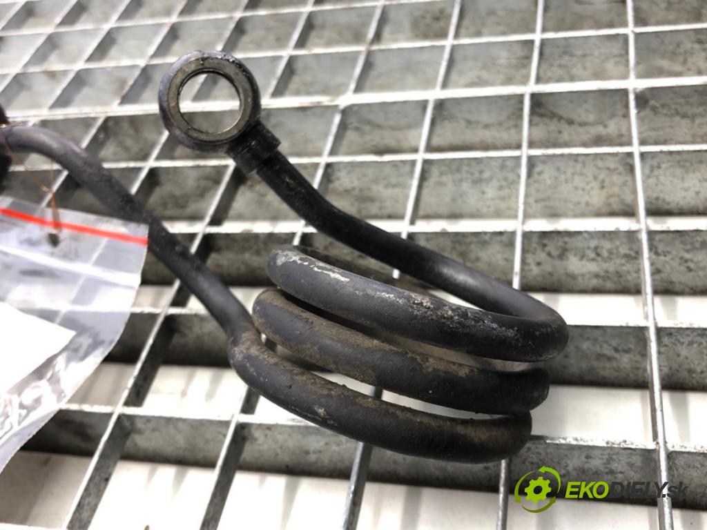 VW PASSAT B5.5 Variant (3B6) 2000 - 2005    1.9 TDI 74 kW [101 KM] olej napędowy 2000 - 2005  hadica servočerpadlo  (Rúrky, hadice servočerpadla)