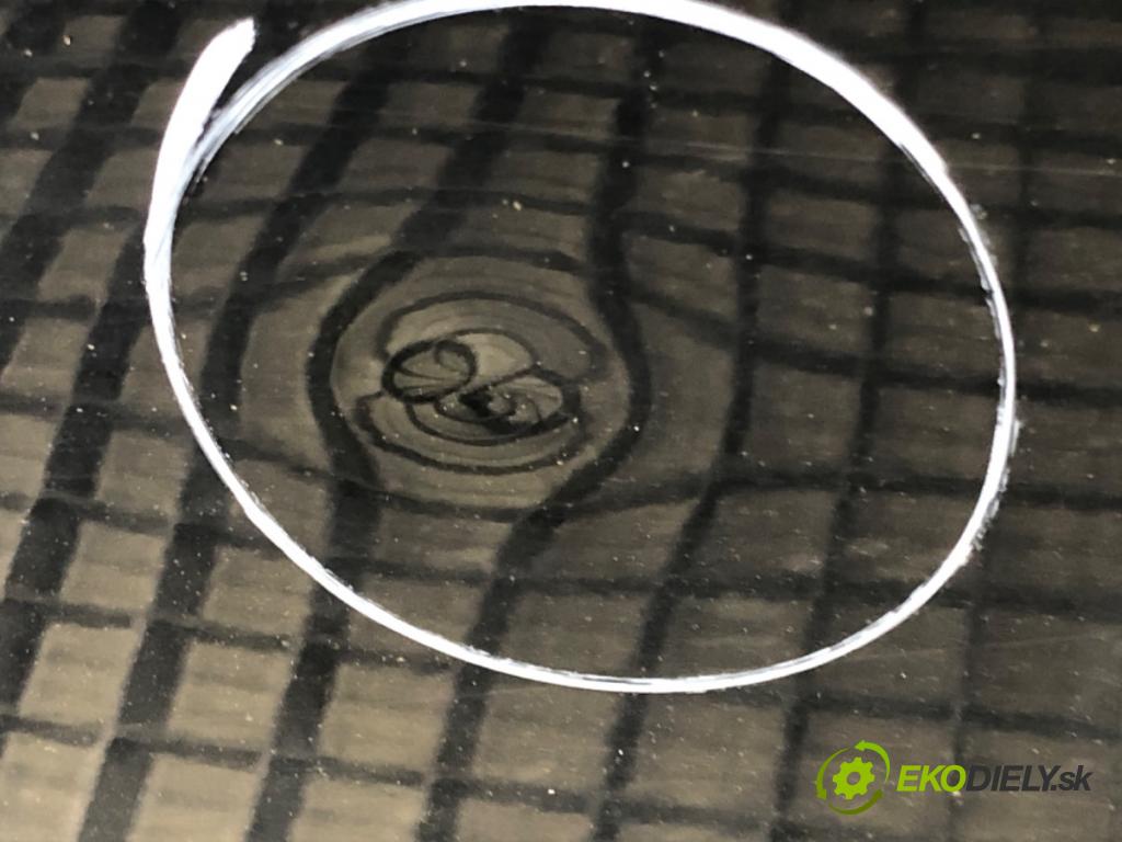 Achetez Troisième feu stop, pour votre AUDI A4 B8 Avant (8K5) 2.0 TFSI