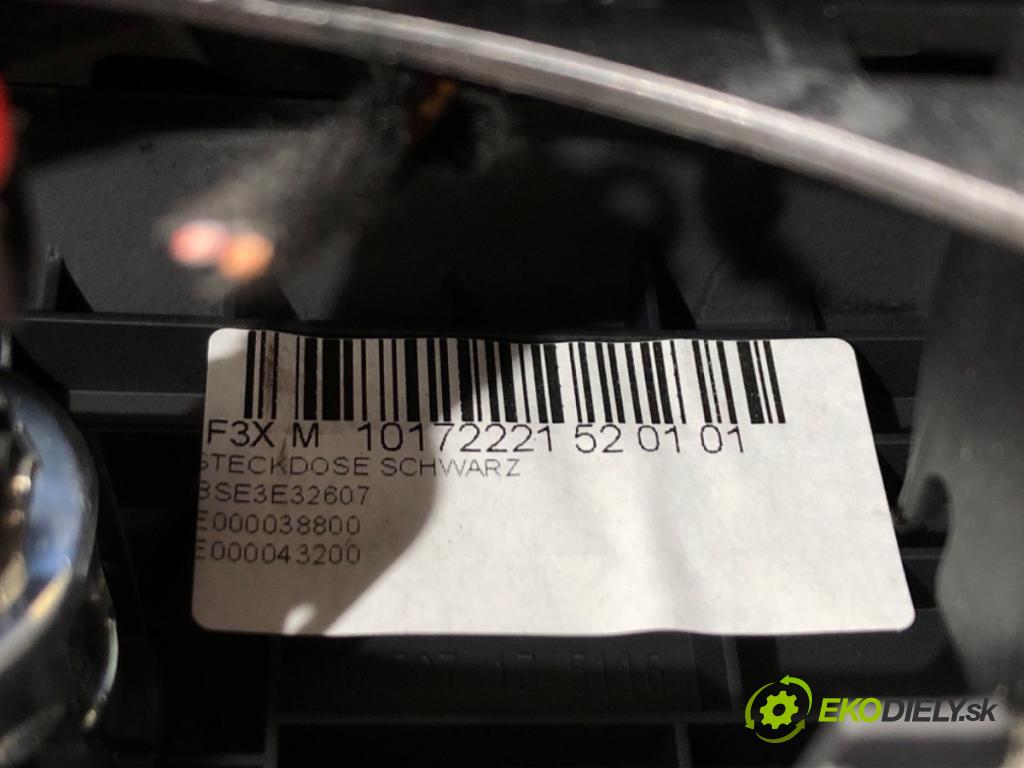 BMW 3 Touring (F31) 2012 - 2019    318 d 105 kW [143 KM] olej napędowy 2012 - 2015  Tunel stredový  (Stredový tunel / panel)