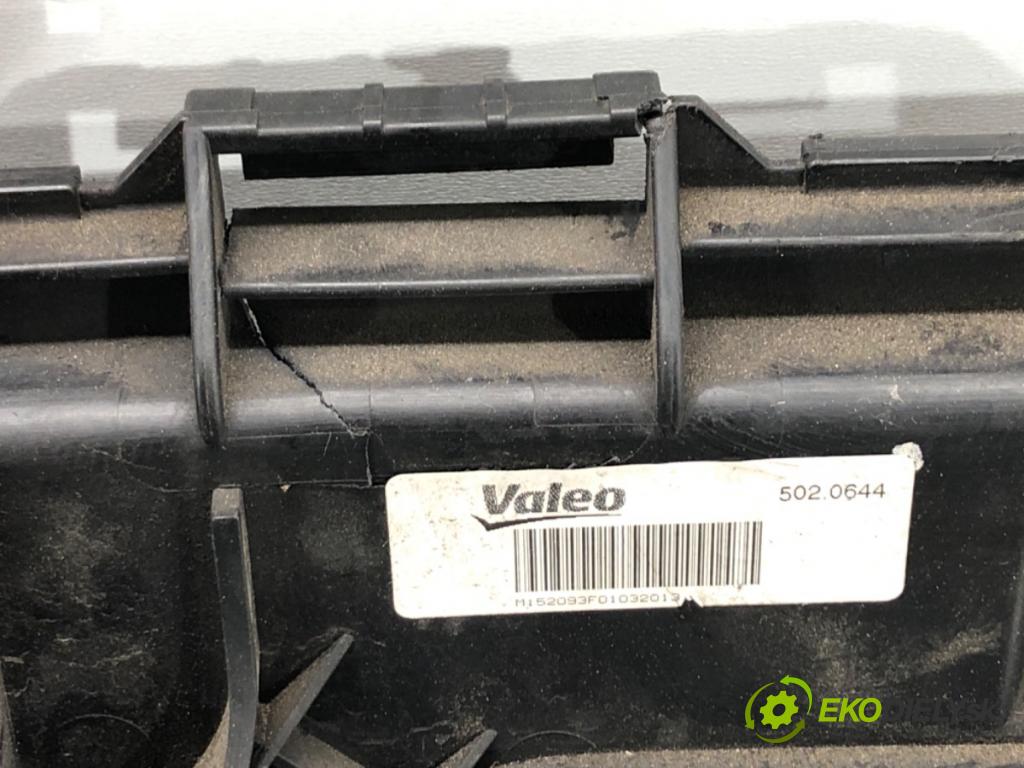 BMW 3 Touring (F31) 2012 - 2019    318 d 105 kW [143 KM] olej napędowy 2012 - 2015  Ventilátor klimatizácie 7640508 (Ventilátory chladičov klimatizácie)