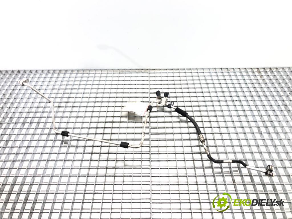 BMW 3 Touring (F31) 2012 - 2019    318 d 105 kW [143 KM] olej napędowy 2012 - 2015  rúrka klimatizácie 9212236 (Rúrky klimatizácie)