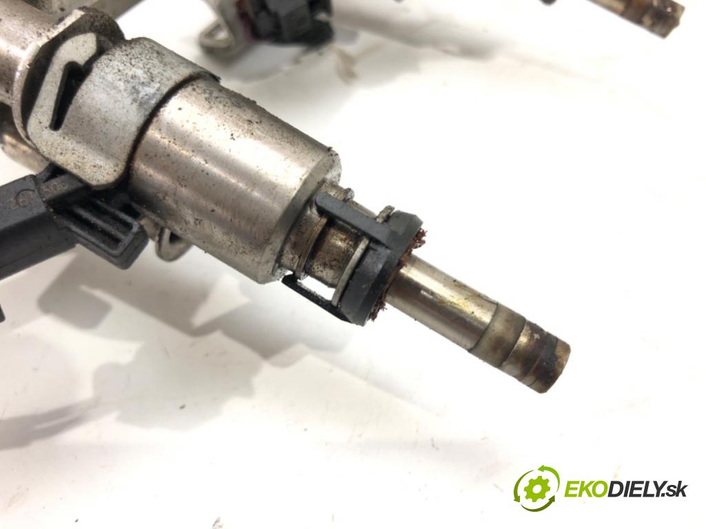 VW TIGUAN (5N_) 2007 - 2018    2.0 TFSI 4motion 125 kW [170 KM] benzyna 2007 - 20  Lišta vstrekovacia 06J133036B (Vstrekovacie lišty)