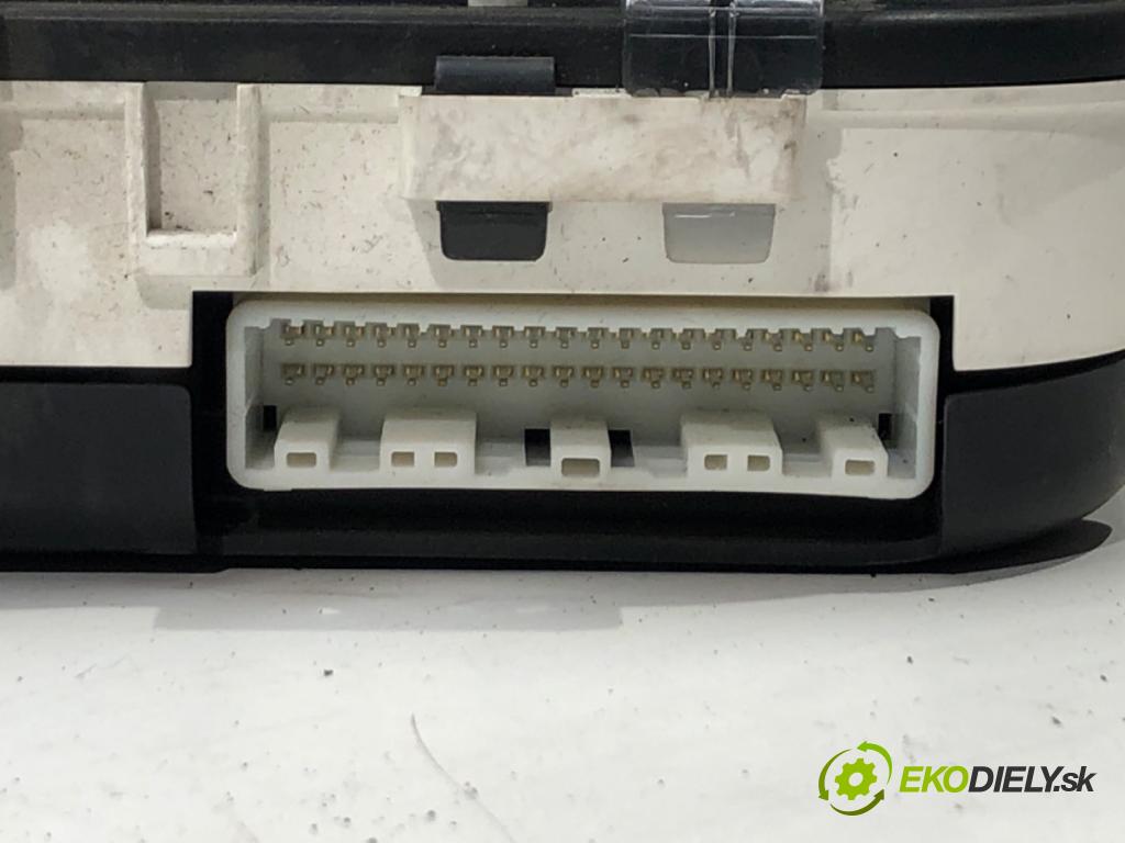 TOYOTA COROLLA Verso (ZER_, ZZE12_, R1_) 2004 - 2009    2.2 D-4D (AUR10_) 100 kW [136 KM] olej napędowy 20  Prístrojovka 83800-0F091 (Prístrojové dosky, displeje)