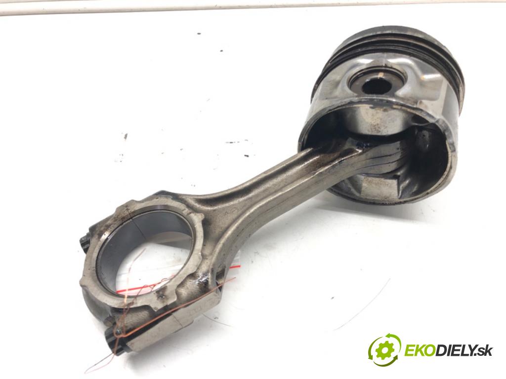 TOYOTA COROLLA Verso (ZER_, ZZE12_, R1_) 2004 - 2009    2.2 D-4D (AUR10_) 100 kW [136 KM] olej napędowy 20  PIEST: ojnica 2AD-FTV (Piesty)