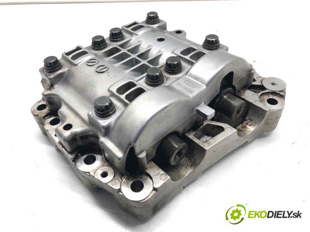 TOYOTA COROLLA Verso (ZER_, ZZE12_, R1_) 2004 - 2009    2.2 D-4D (AUR10_) 100 kW [136 KM] olej napędowy 20  pumpa oleje 2AD-FTV (Olejové pumpy)